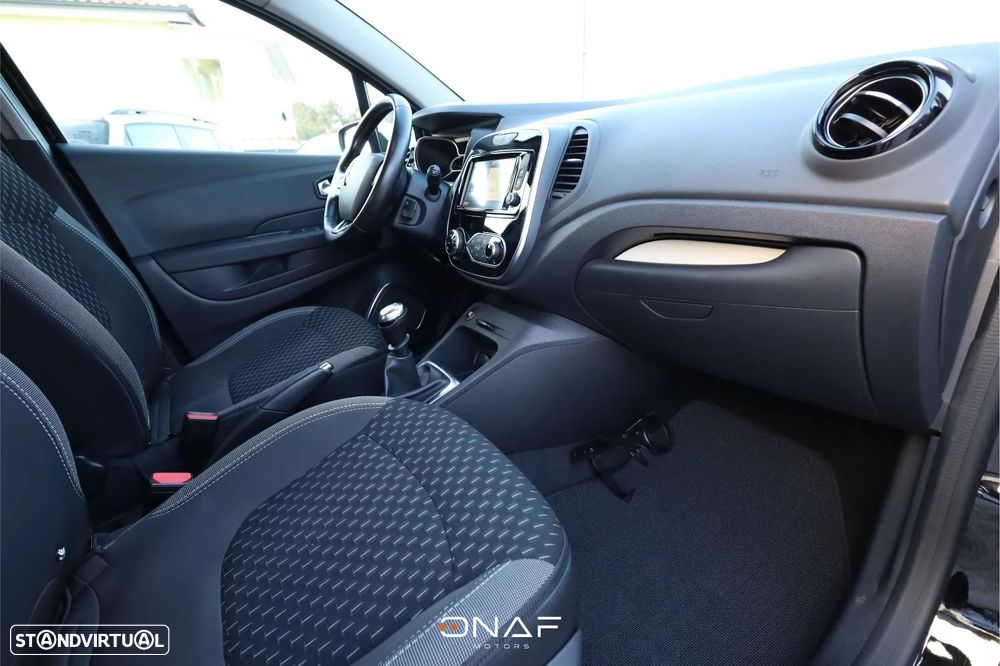Renault Captur TCe 130 GPF INTENS - 26