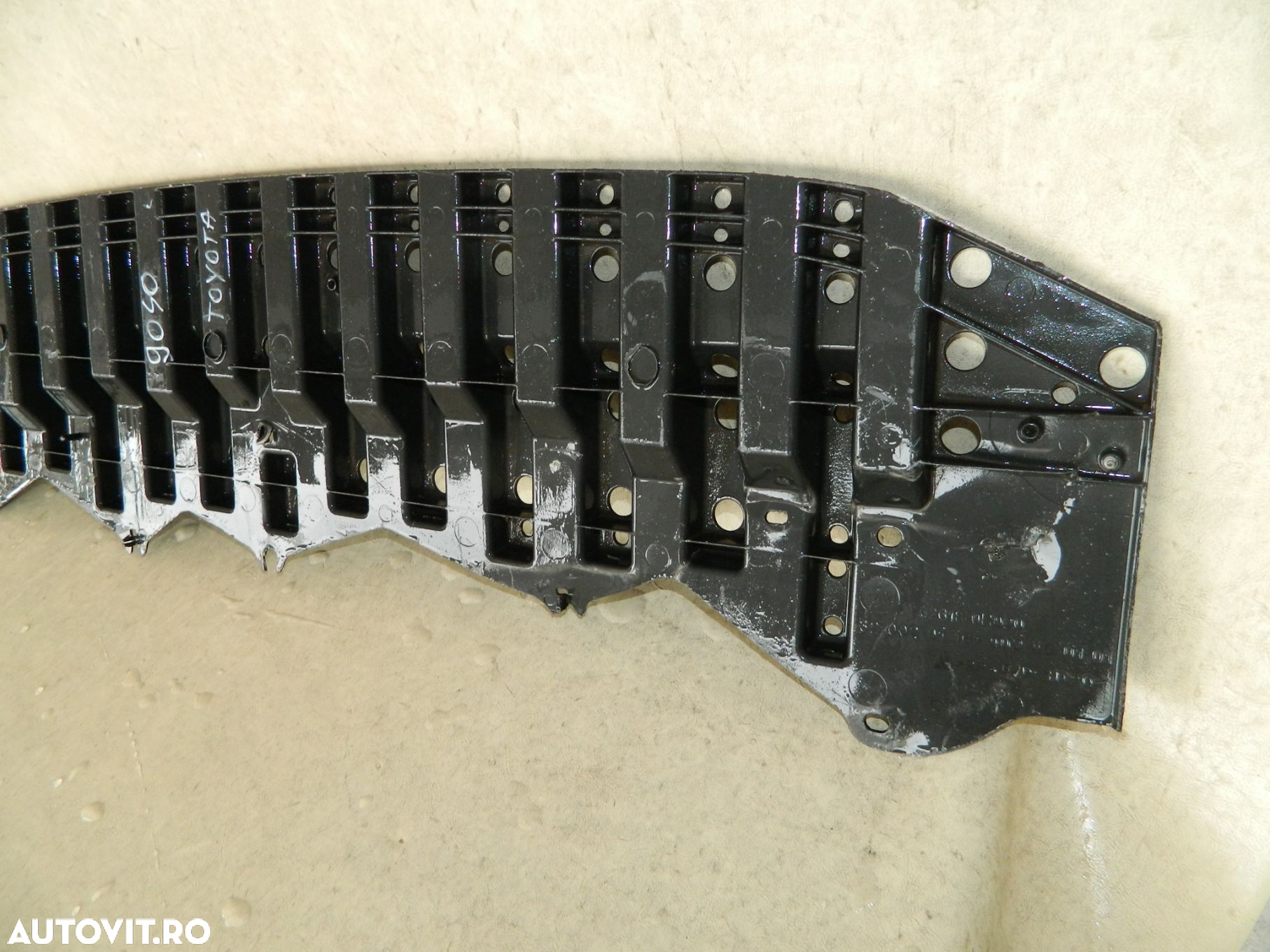 Scut radiatoare Citroen C1  /  Toyota Aygo  /  Peugeot 107, 2012, 2013, 2014,, 52618-0H020 - 6