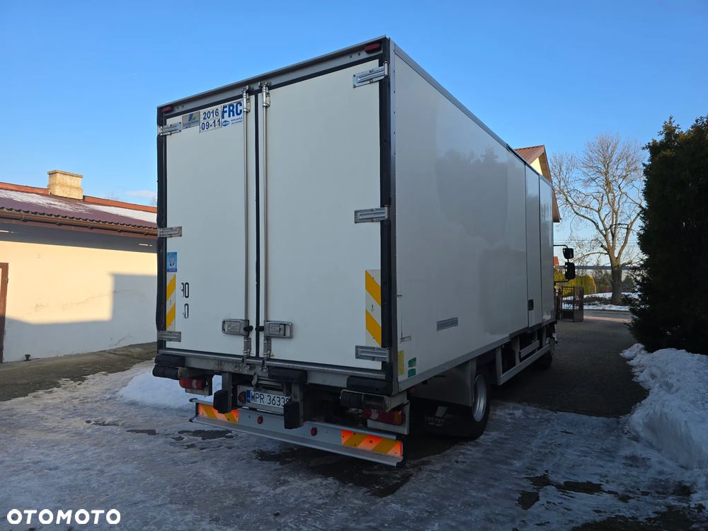 Renault Midlum 240 DXI - 4