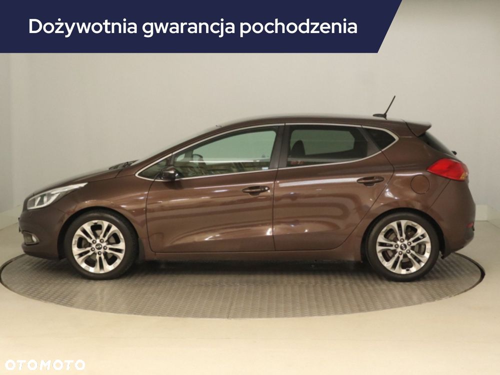 Kia Ceed 2012 photo 3