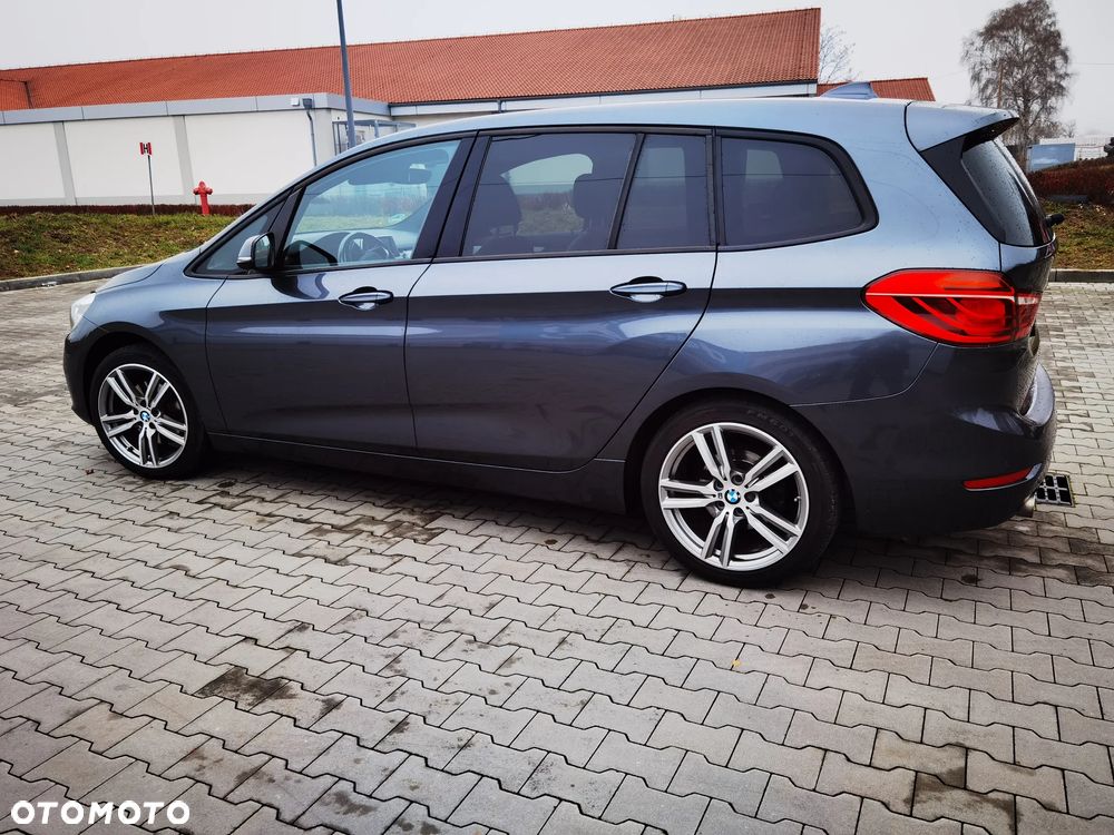 BMW Seria 2 218d GT - 9