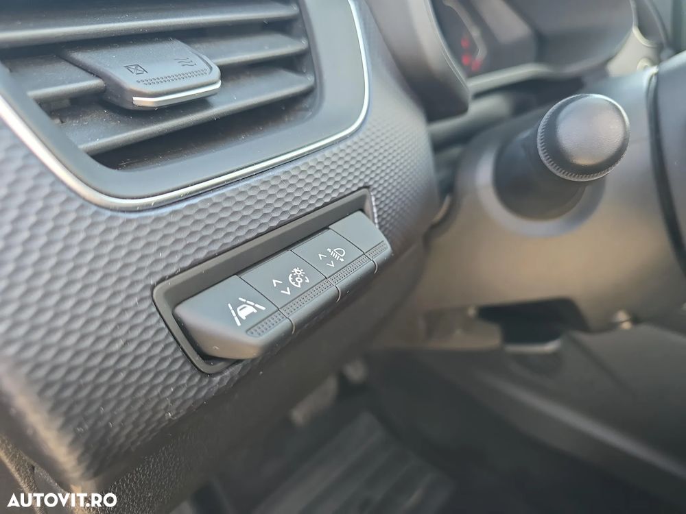 Renault Arkana E-TECH 145 INTENS - 16