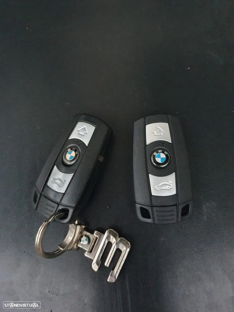 BMW 318 d Touring Auto - 16