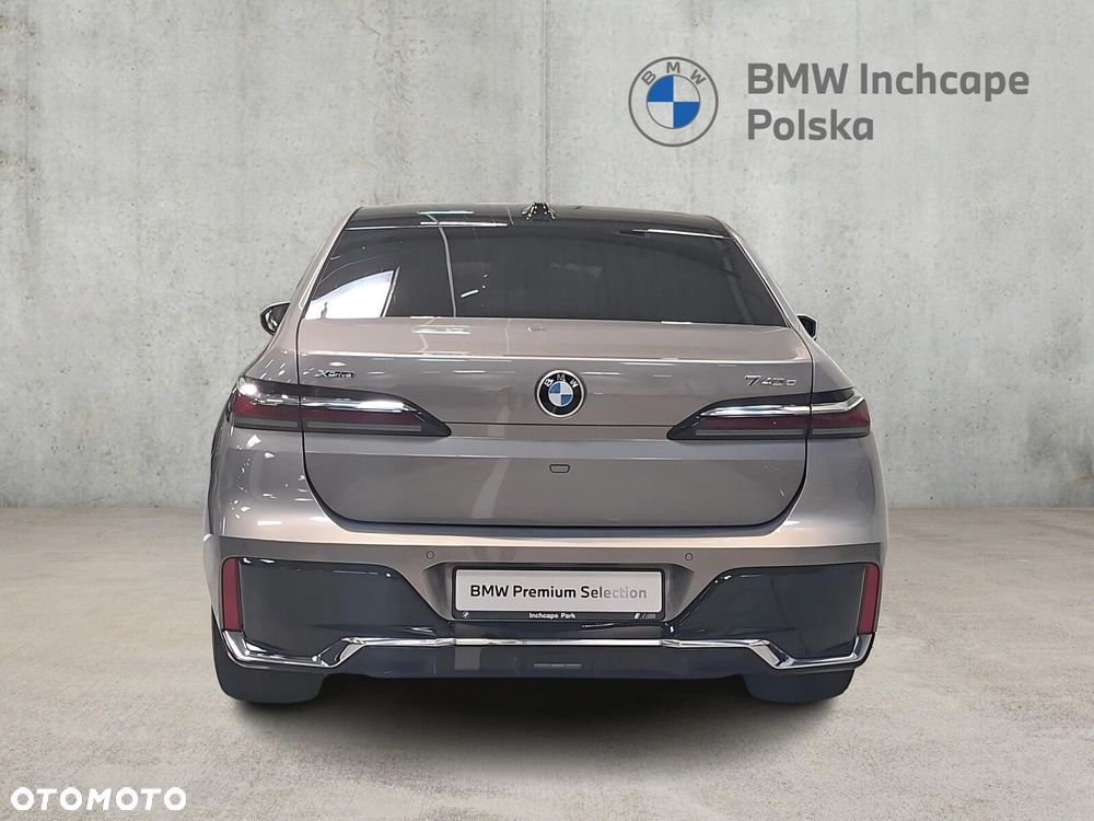 BMW Seria 7 - 4