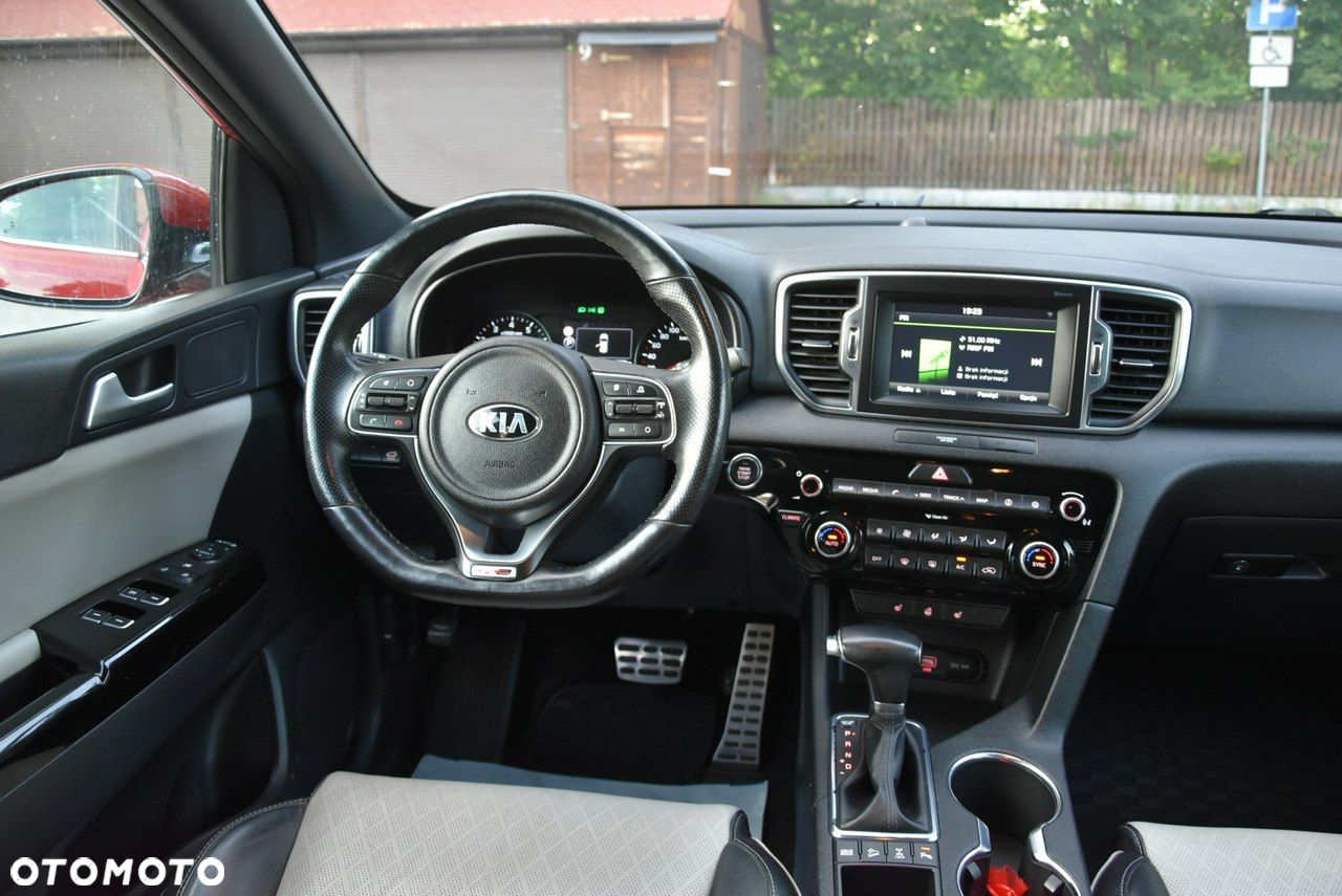 Kia Sportage 1.6 T-GDI AWD DCT GT LINE - 12