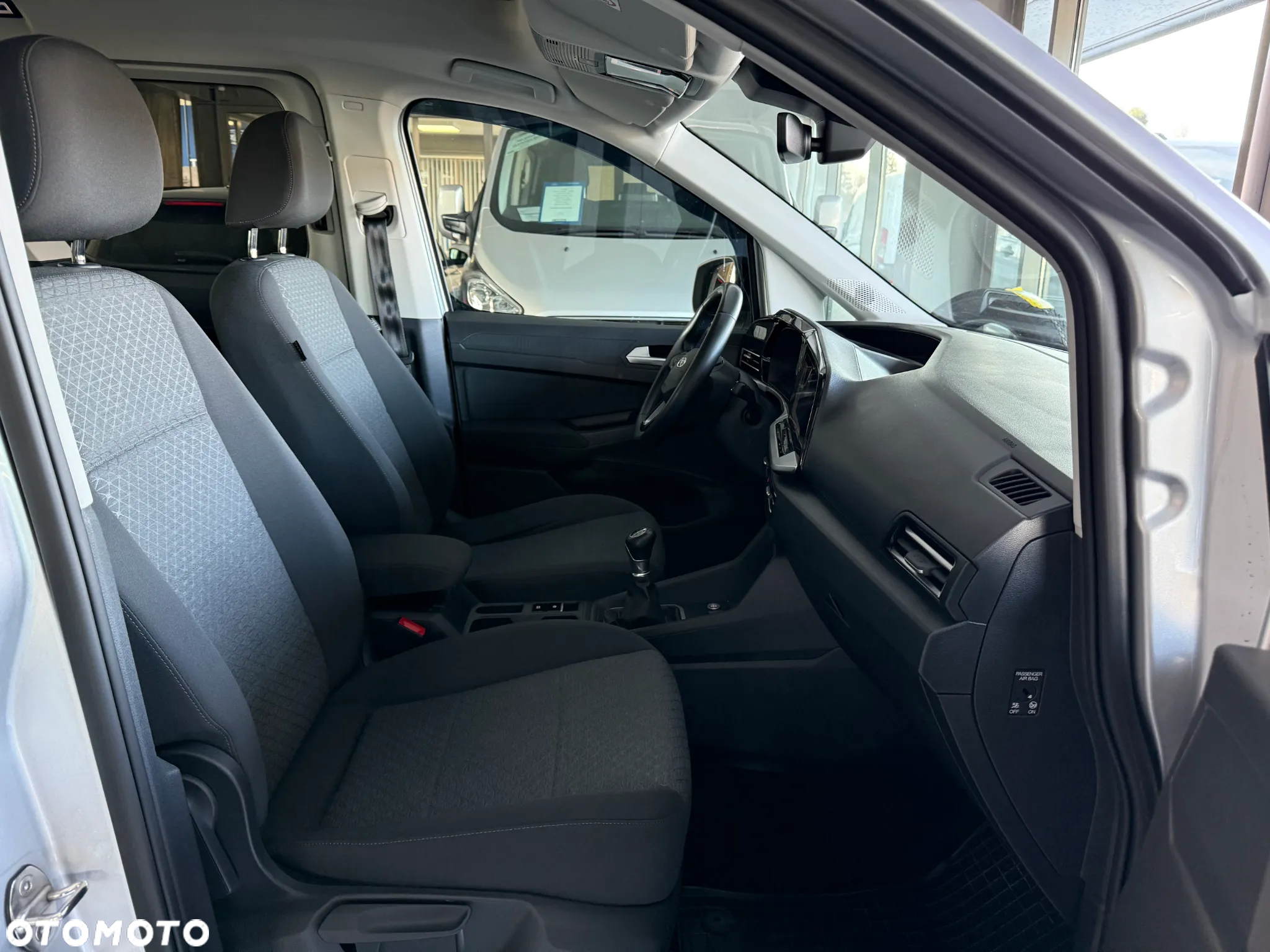 Ford Tourneo Connect 2.0 EcoBlue Titanium - 38