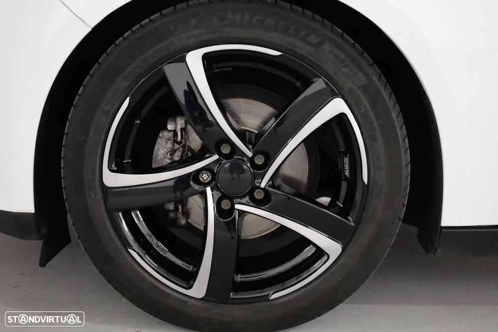 Ford Focus 1.0 EcoBoost S&S Ambiente - 5