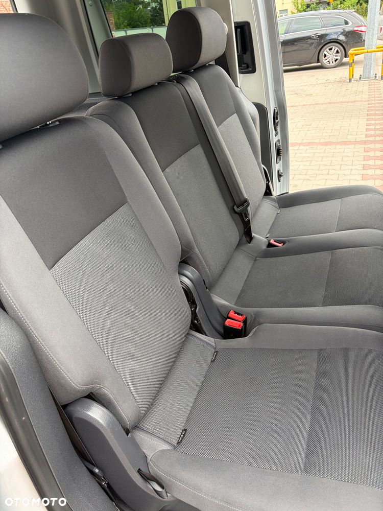 Volkswagen Caddy Comfortline - 9