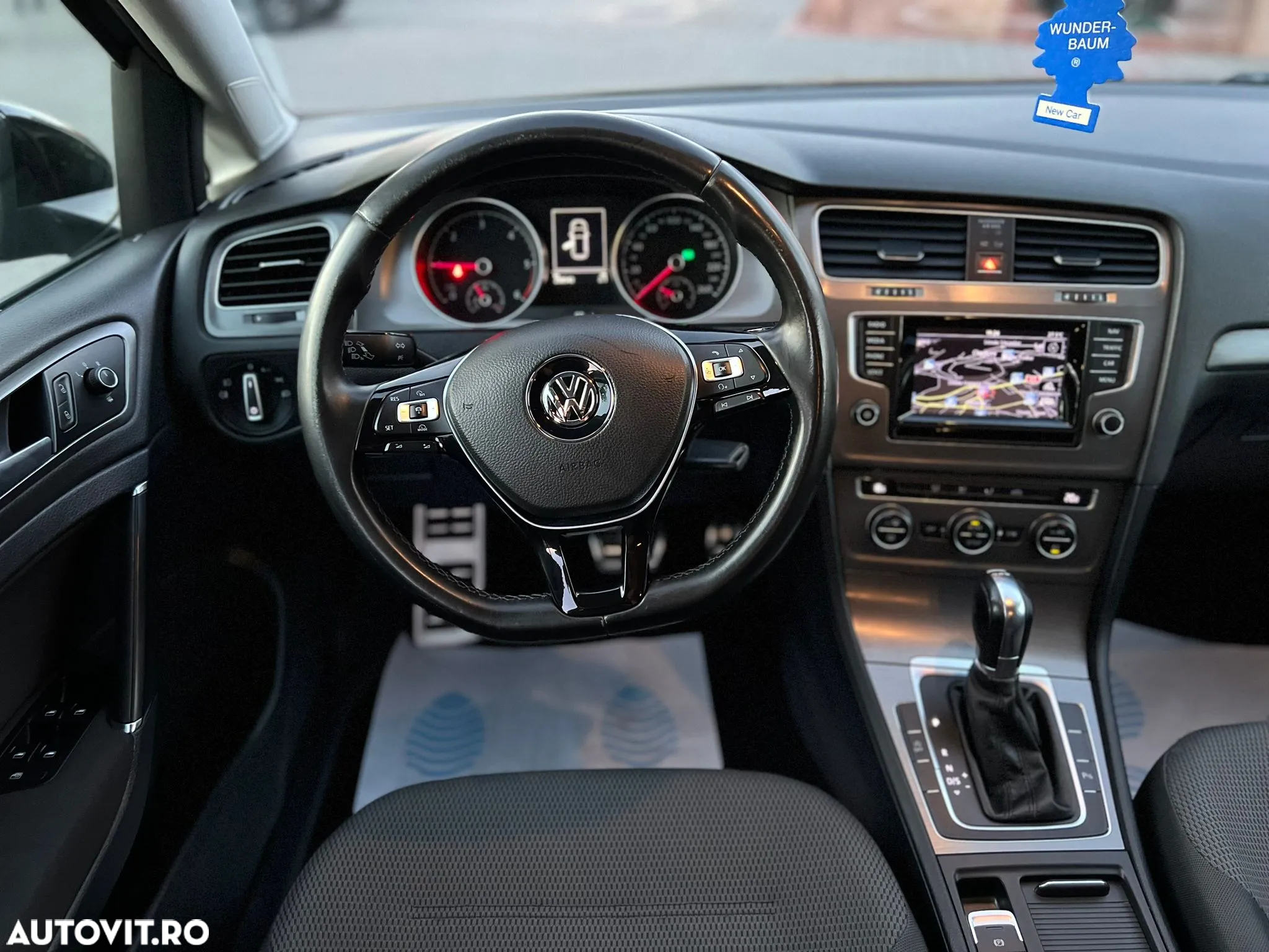 Volkswagen Golf 1.6 TDI (BlueMotion Technology) DSG Comfortline - 18