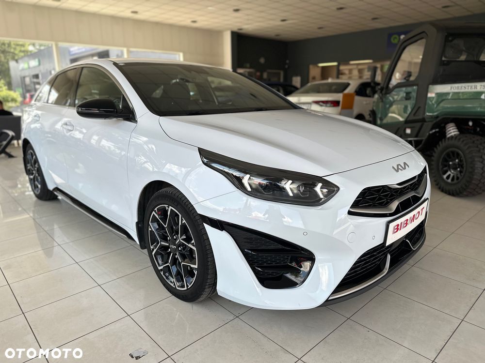 Kia ProCeed - 2