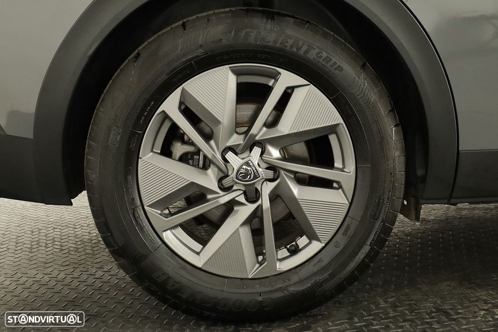 Peugeot 408 1.6 Hybrid Allure e-EAT8 - 5