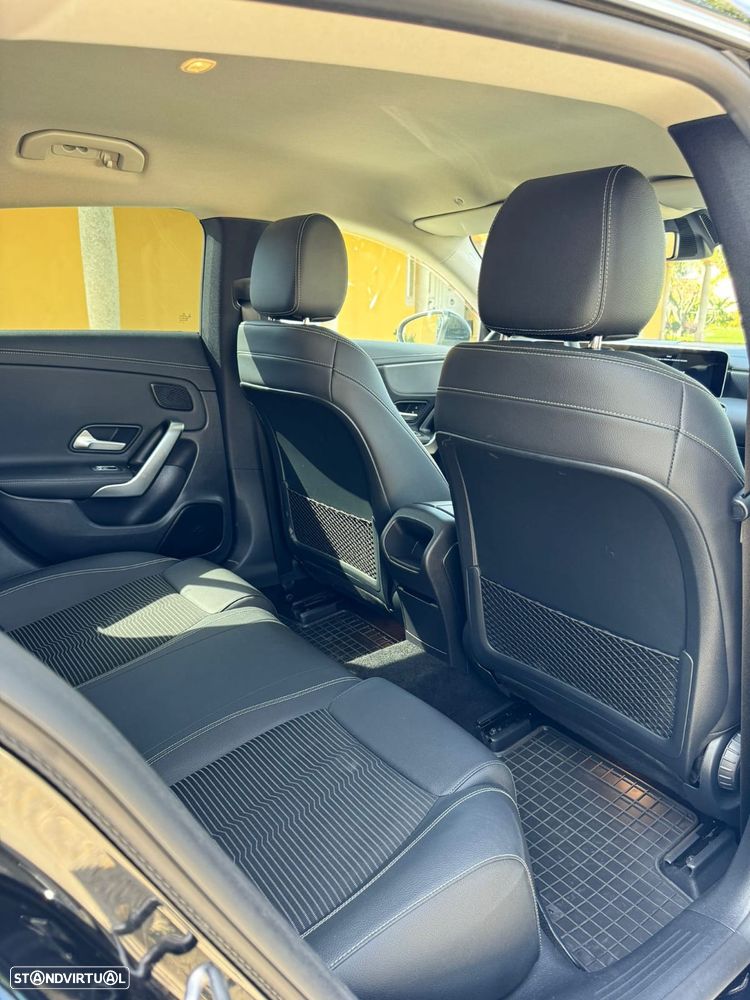 Mercedes-Benz CLA 180 d 7G-DCT AMG Line - 7