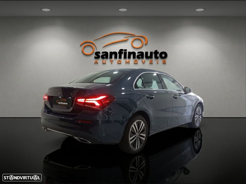 Mercedes-Benz A 250 - 11