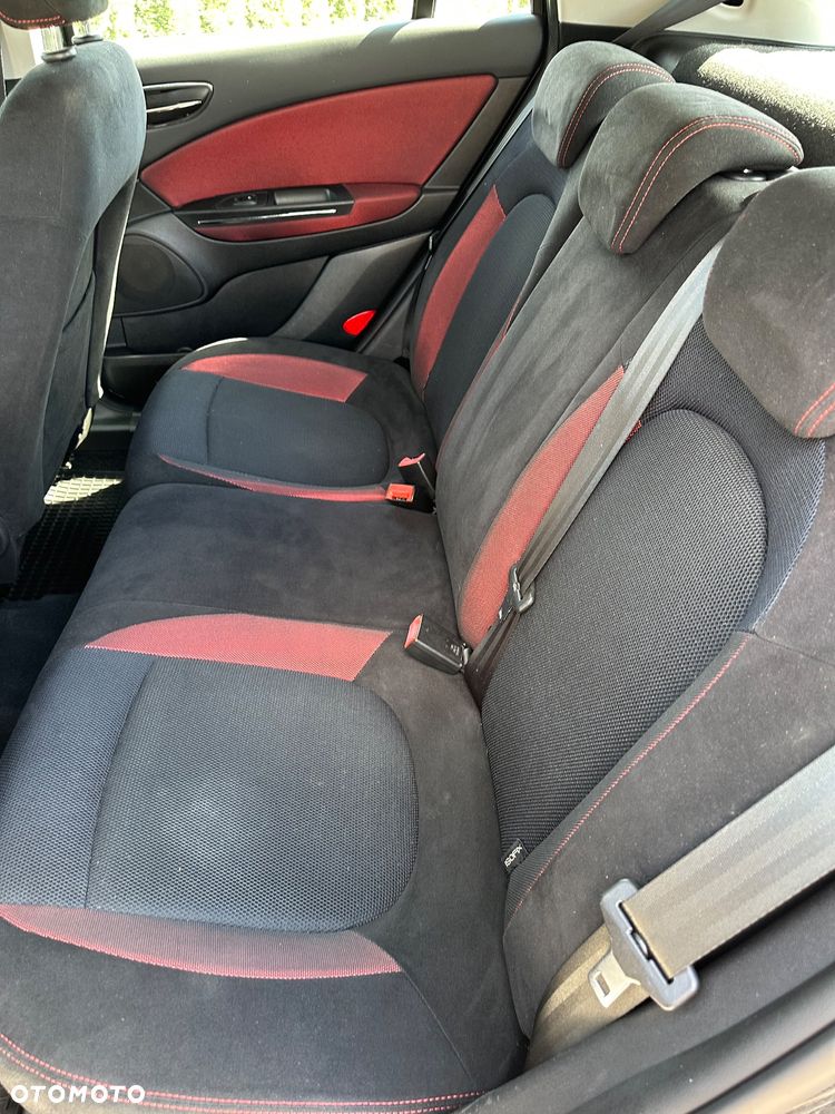 Fiat Bravo 1.4 T-JET 16V Emotion Euro5 - 22