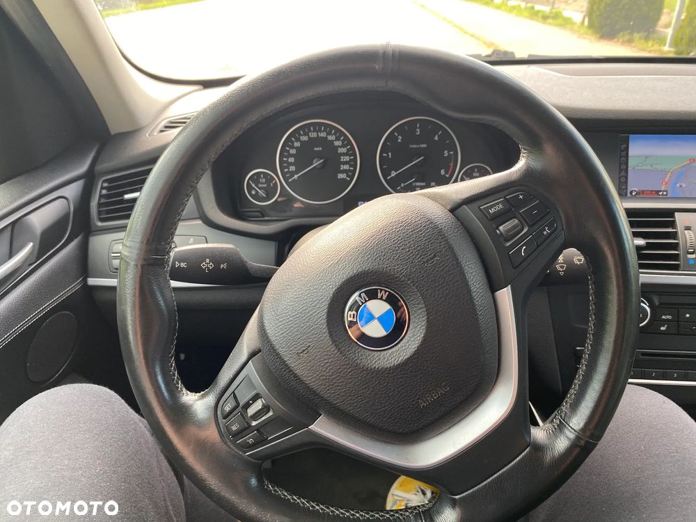 BMW X3 xDrive20d - 8