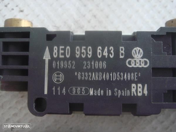 Sensor Airbag Tr. Audi A4 (8Ec, B7) - 2