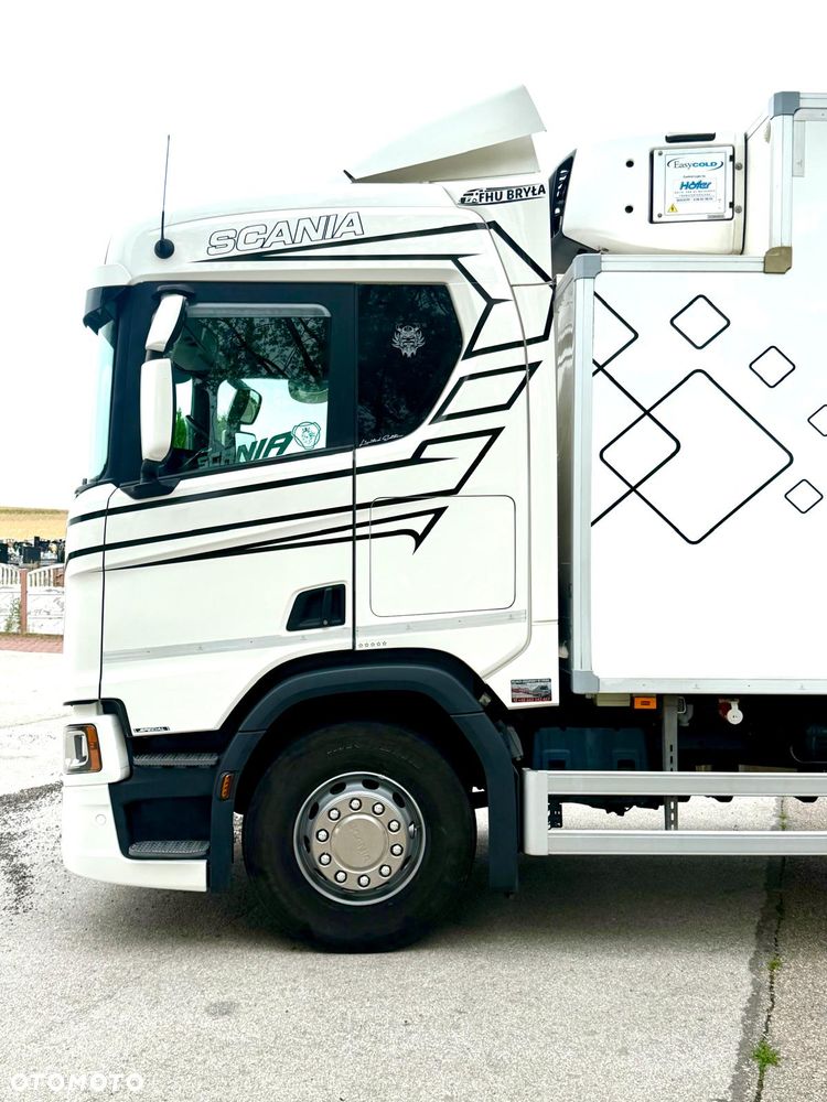 Scania SCANIA R410 / CHŁODNIA / 2020 /  WINDA / BEZ EGR  / TRZECIA OŚ PODNOSZONA ORAZ SKRĘTNA / SPROWADZONY / SYPIALKA / AUTOMAT / 19 PALET / E6 / STAN BARDZO DOBRY - 7