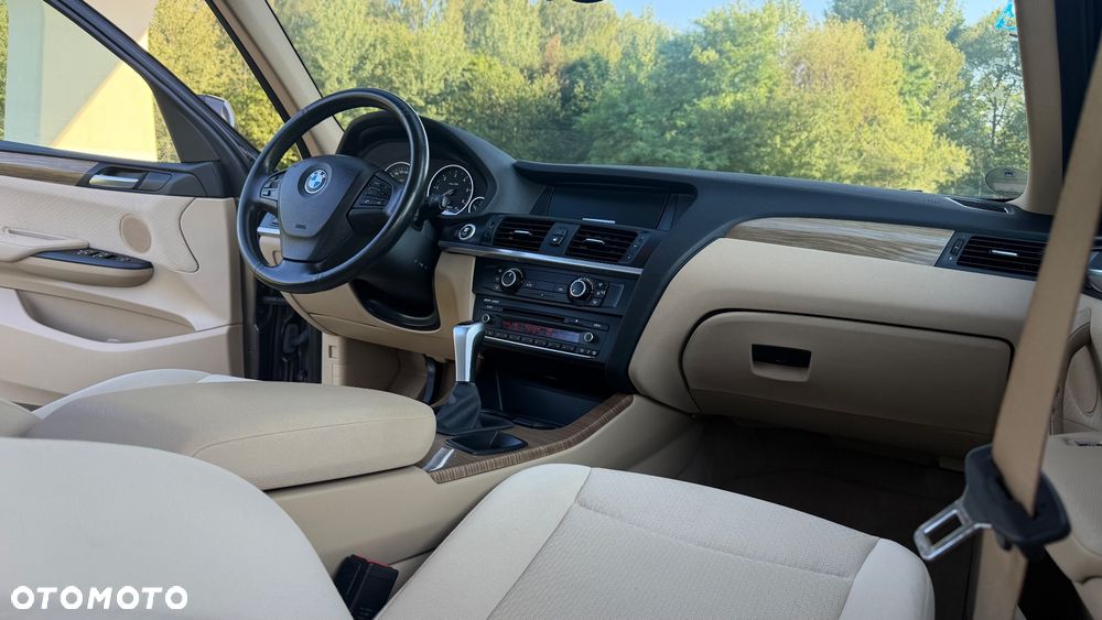BMW X3 xDrive20d - 9