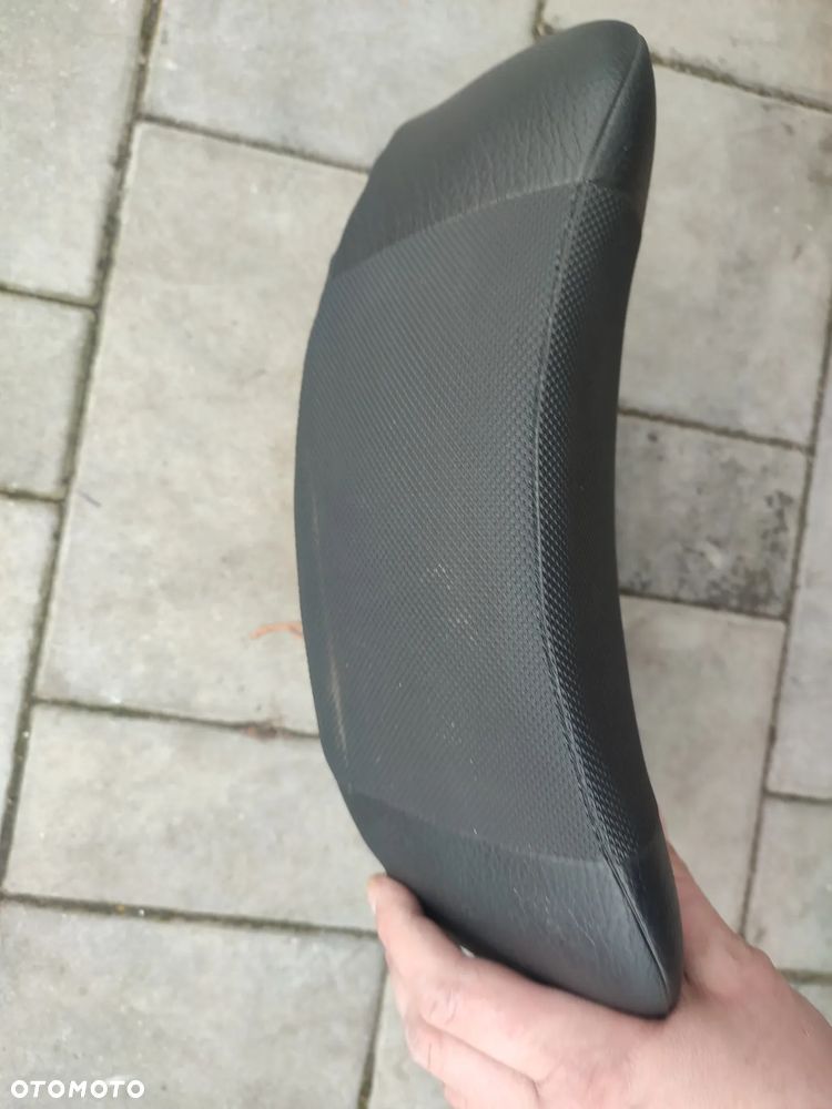 Oparcie Suzuki Burgman 650 - 4