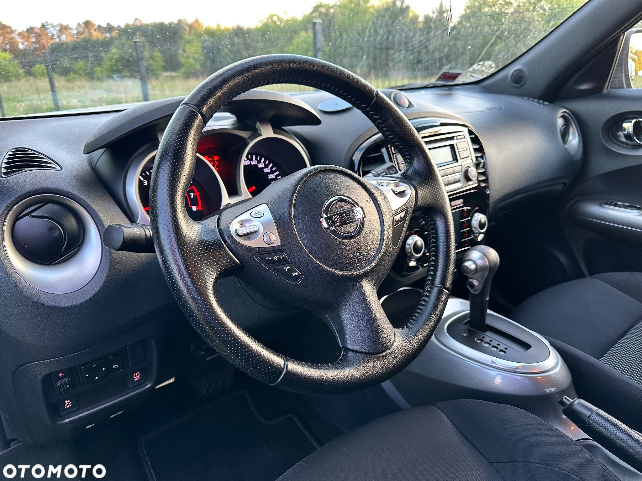 Nissan Juke 1.6 Tekna CVT - 29