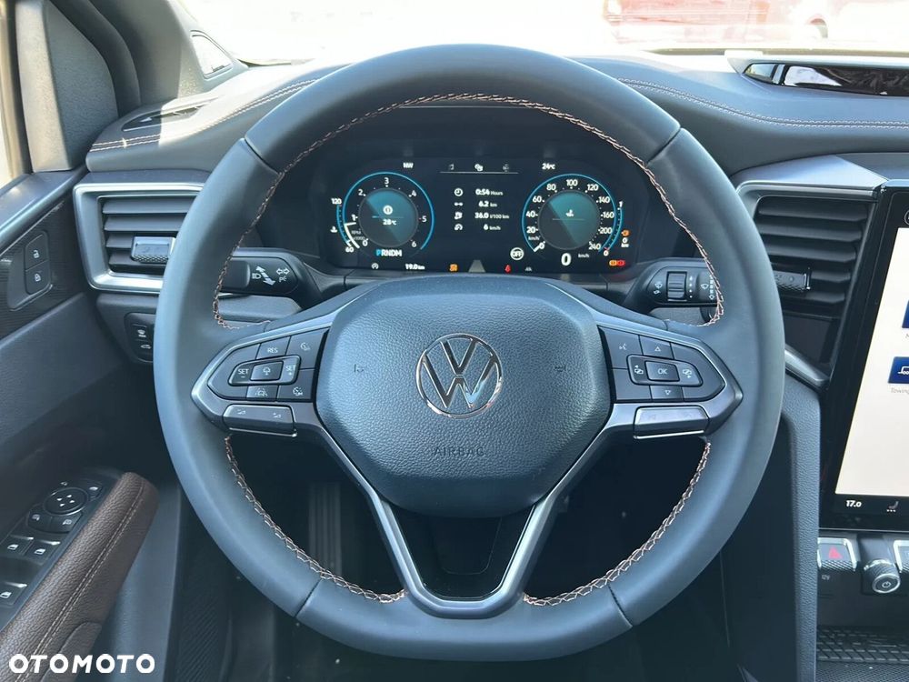 Volkswagen Amarok - 16