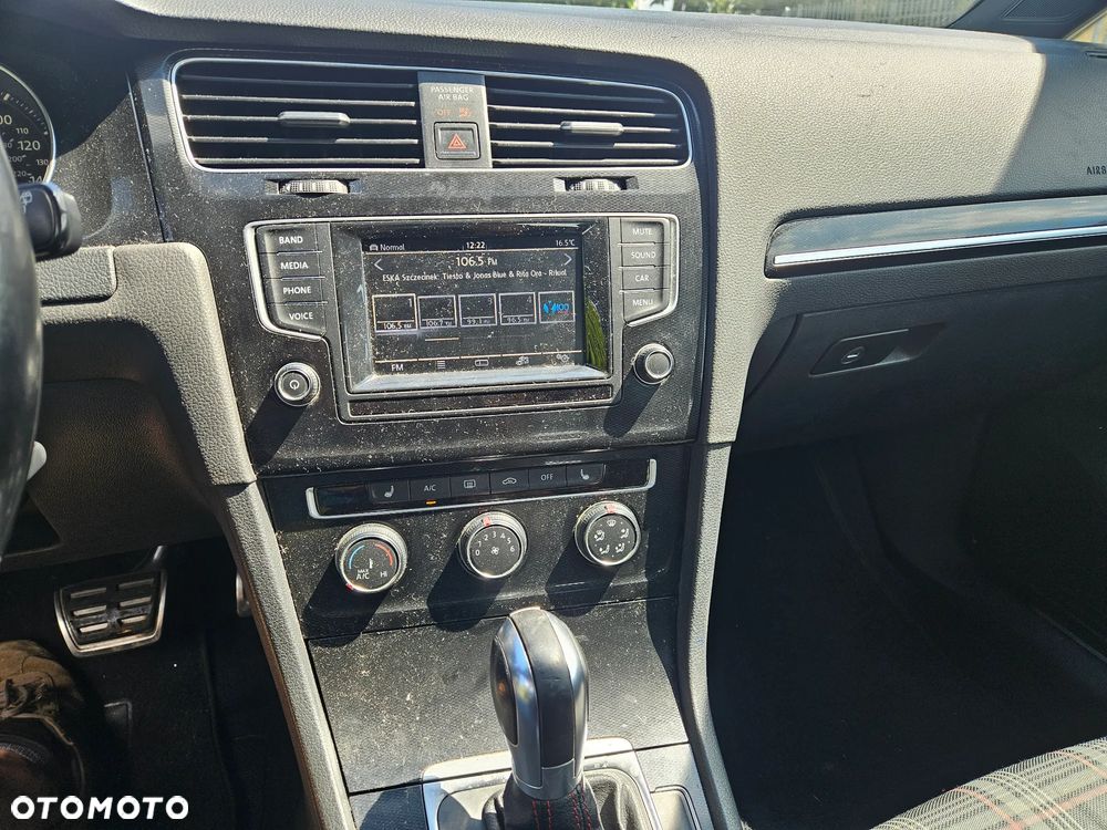 Volkswagen Golf GTI (BlueMotion Technology) DSG - 18