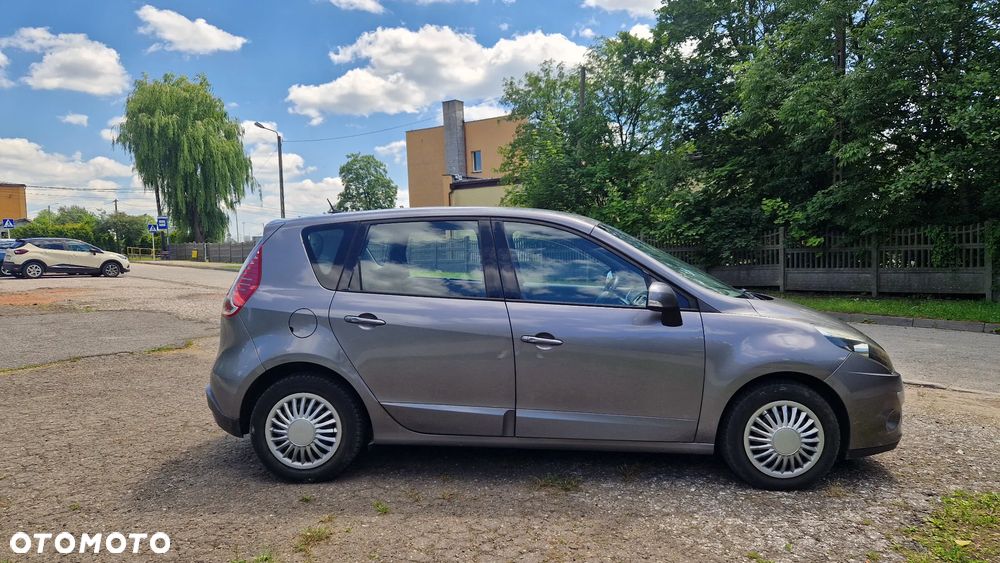 Renault Scenic - 3