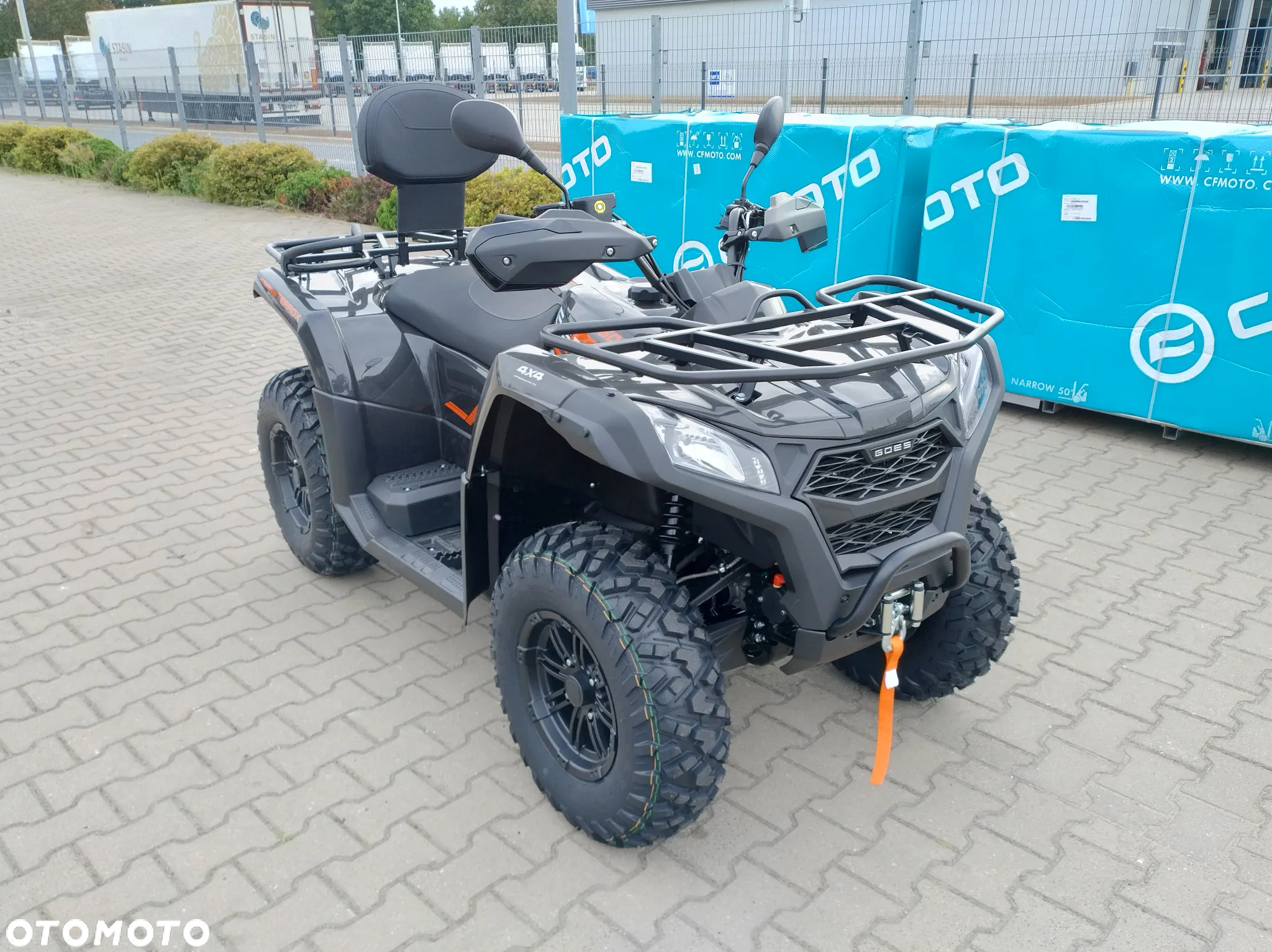 CFMoto CForce - 17