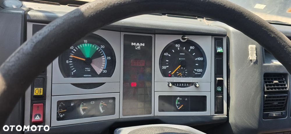 MAN L2000 - 6