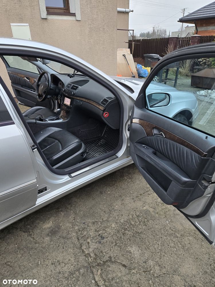 Mercedes-Benz Klasa E 320 Avantgarde - 16