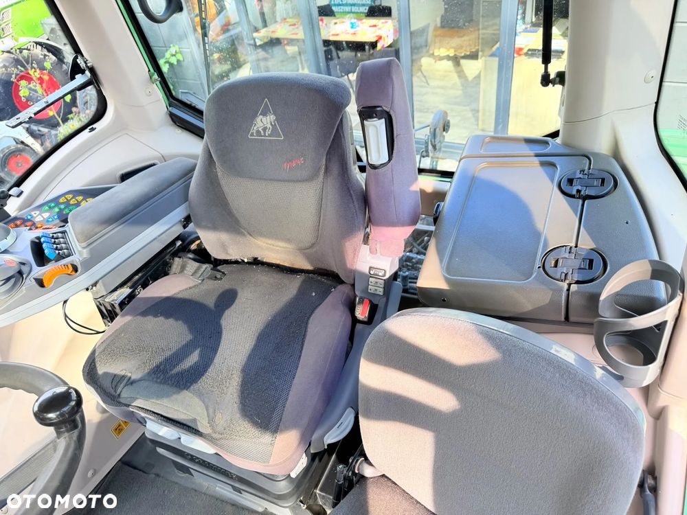 Fendt 828 Vario Profi Plus - 28