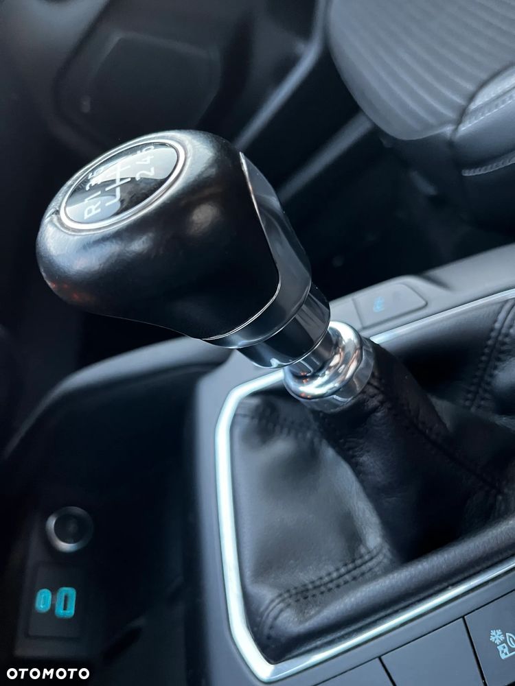 Ford Kuga 1.5 EcoBlue FWD Titanium X - 21