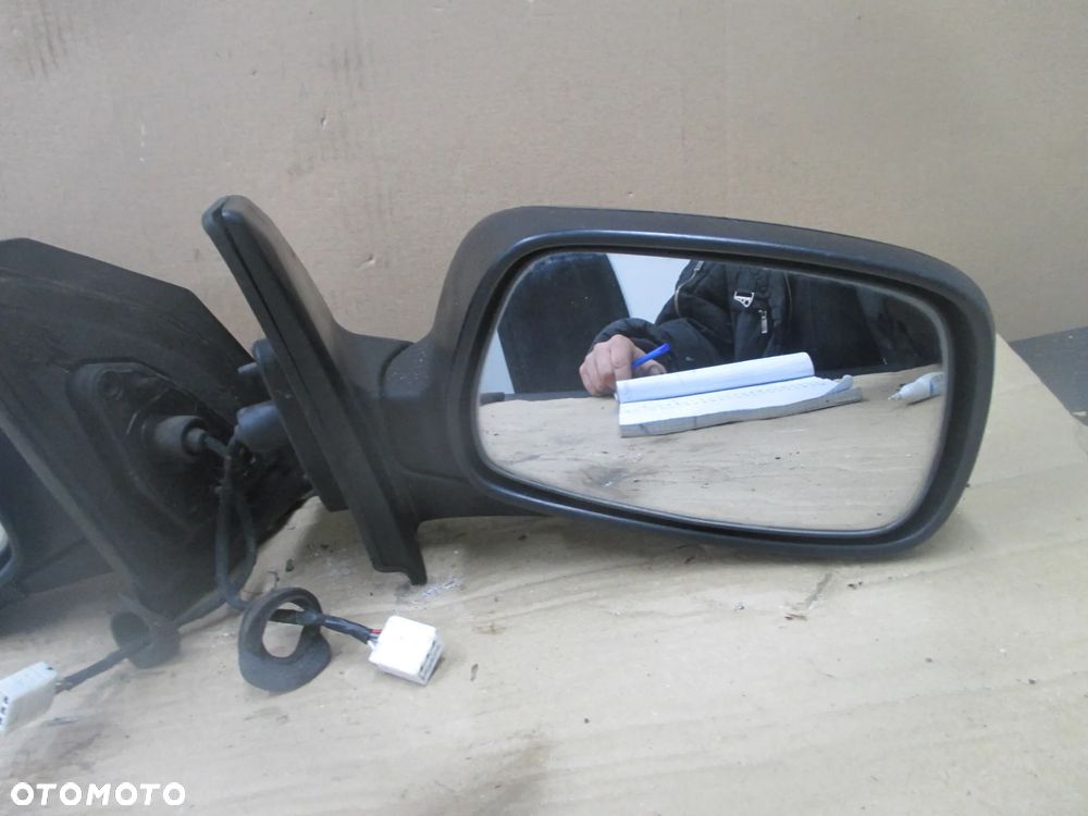 lusterko PRAWE Corolla E12 8P4 3pin Europa - 1