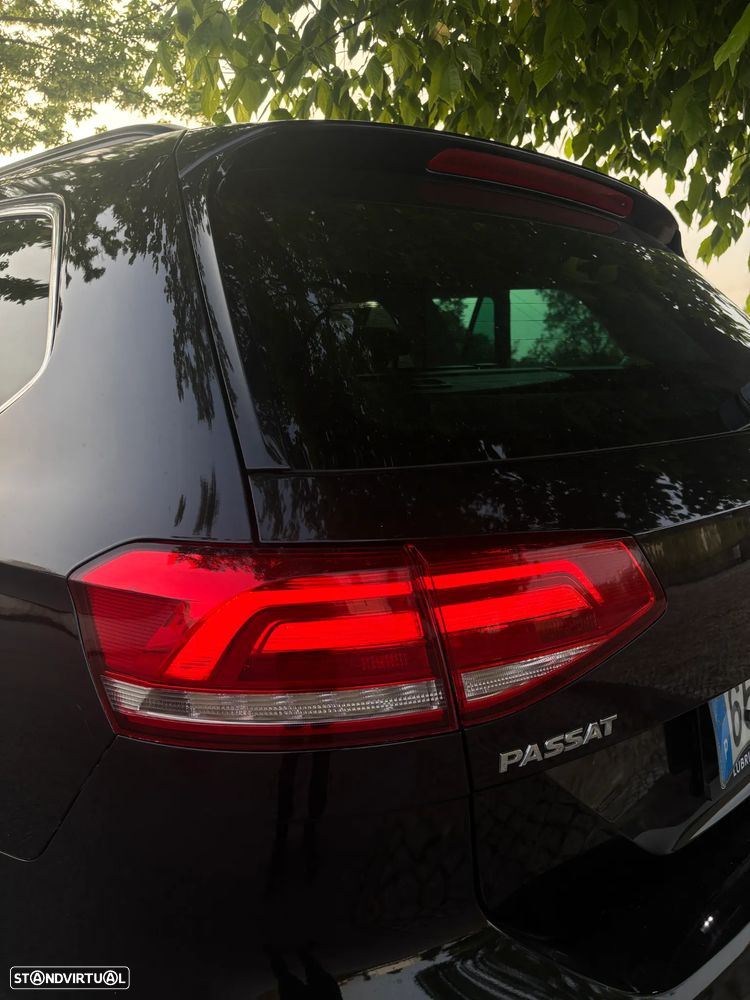 VW Passat Variant 2.0 TDI Confortline - 46