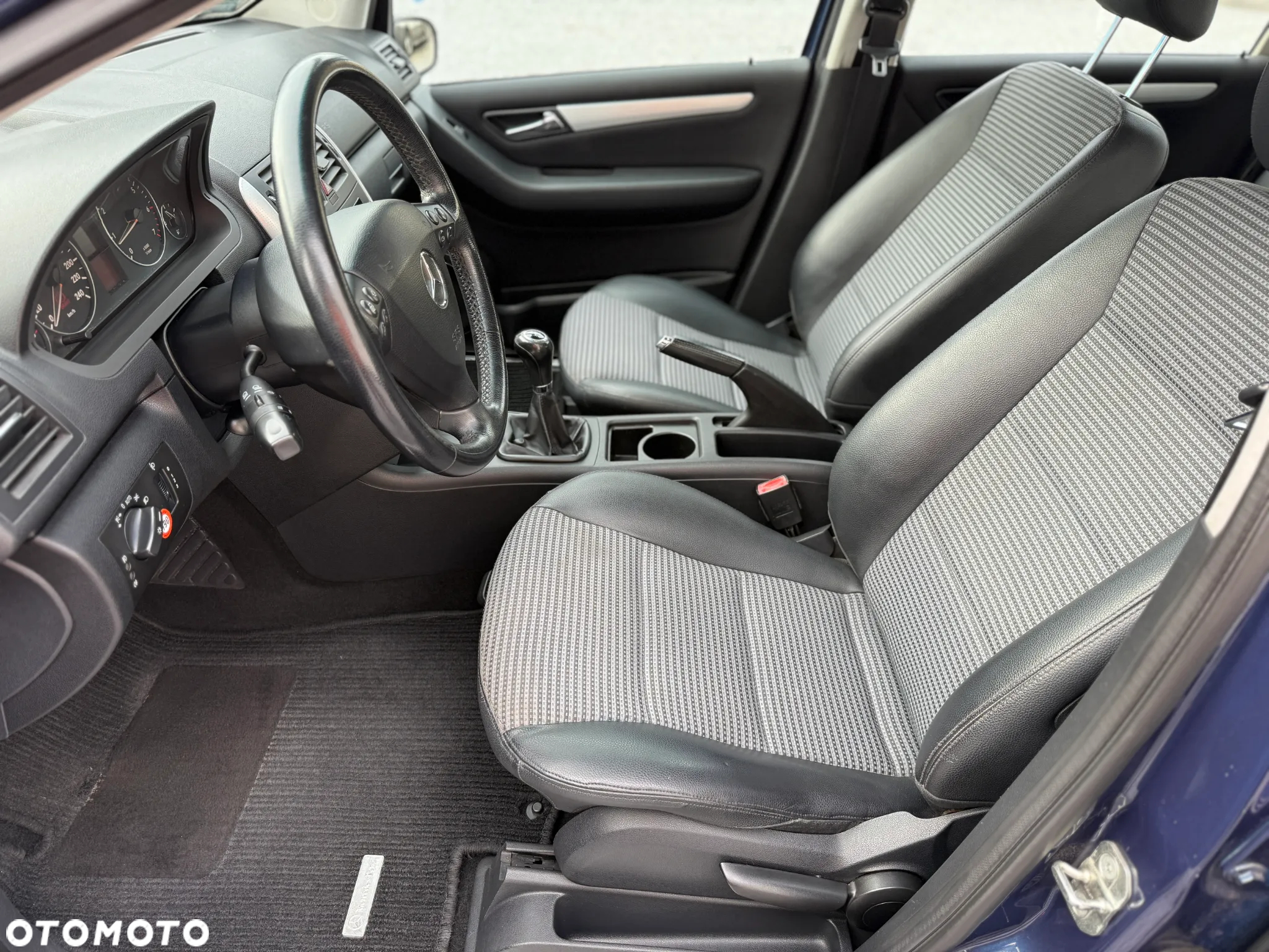Mercedes-Benz Klasa A 170 Avantgarde - 11