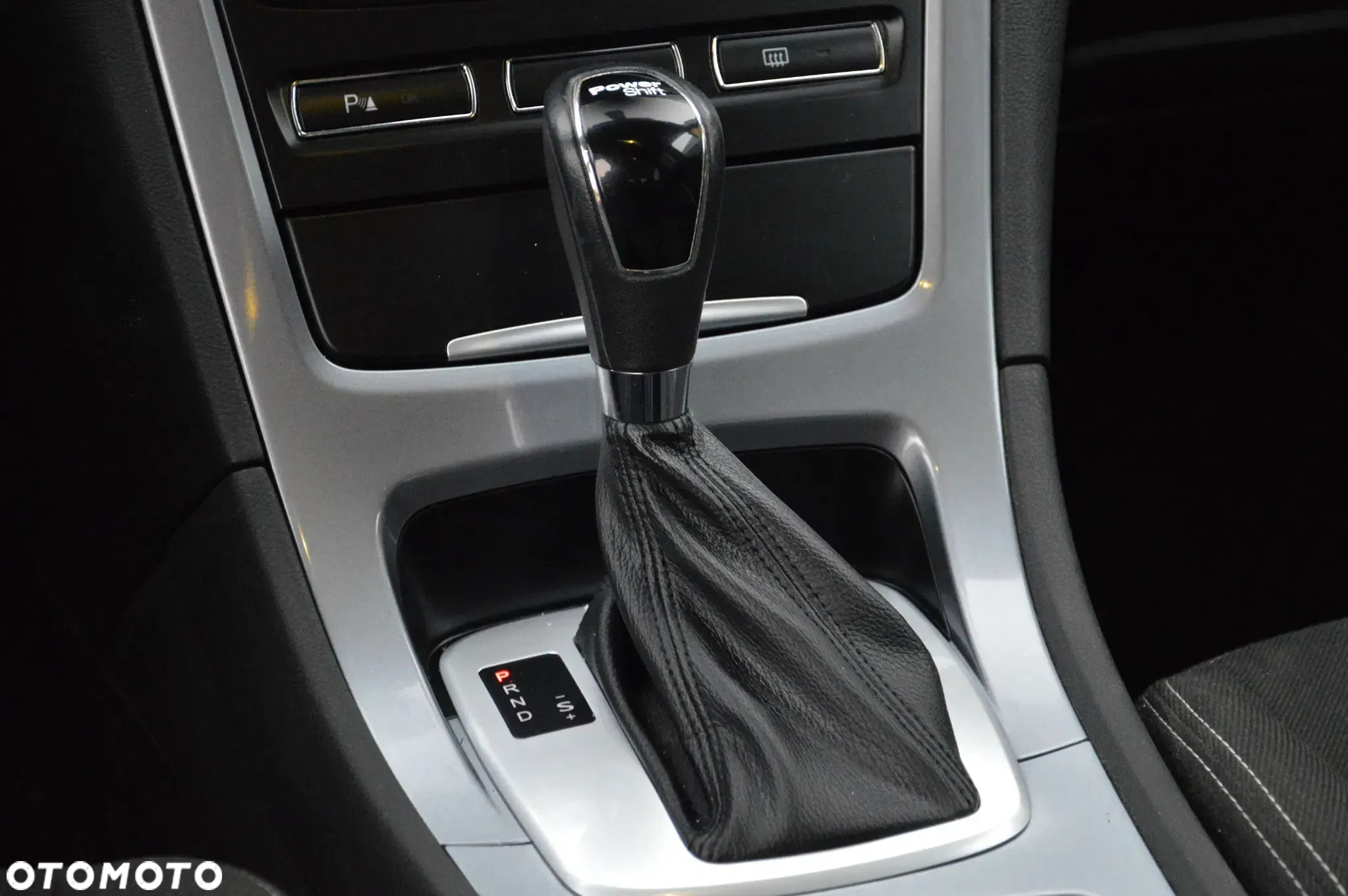 Ford Mondeo - 25