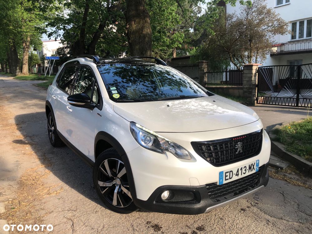 Peugeot 2008 BlueHDi FAP 120 STOP & START GT-Line Edition - 4