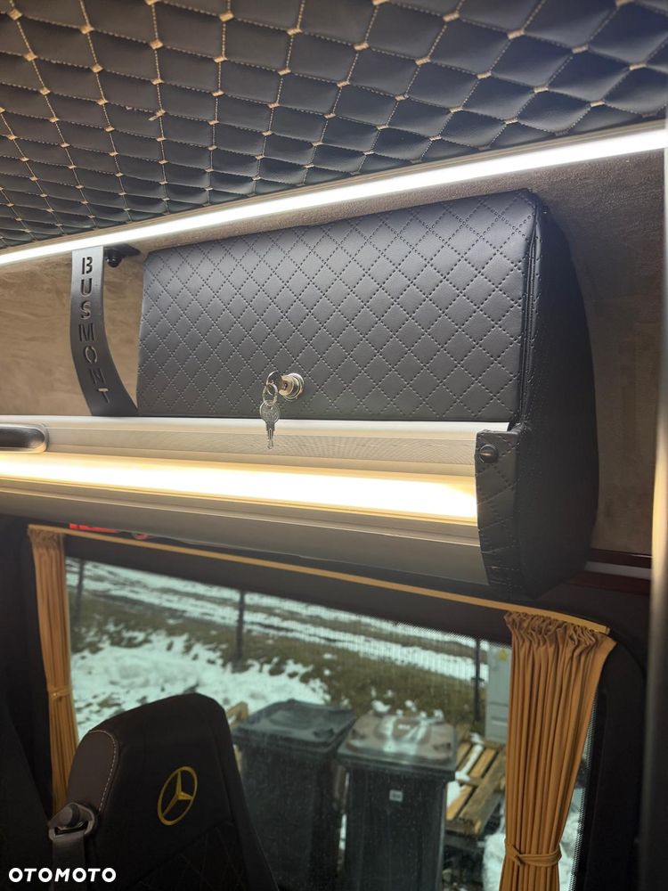 Mercedes-Benz Sprinter 519 - 4