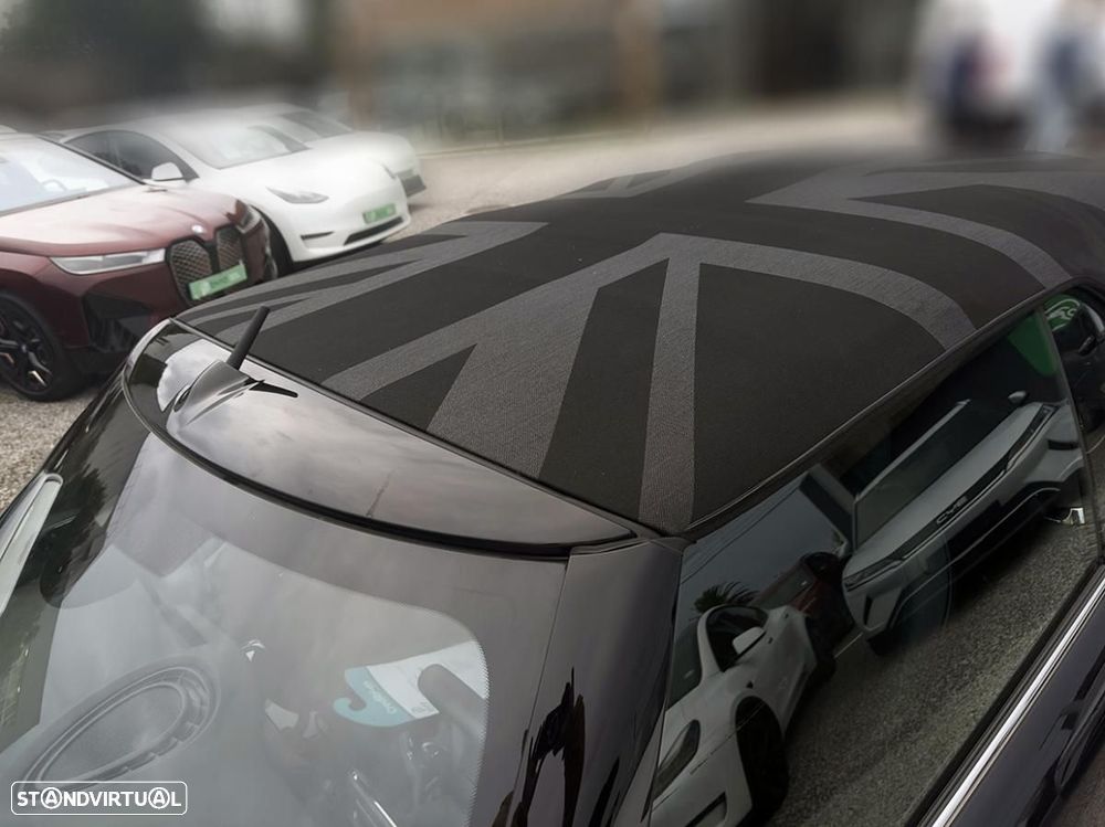 MINI Cabrio Cooper SE - 12