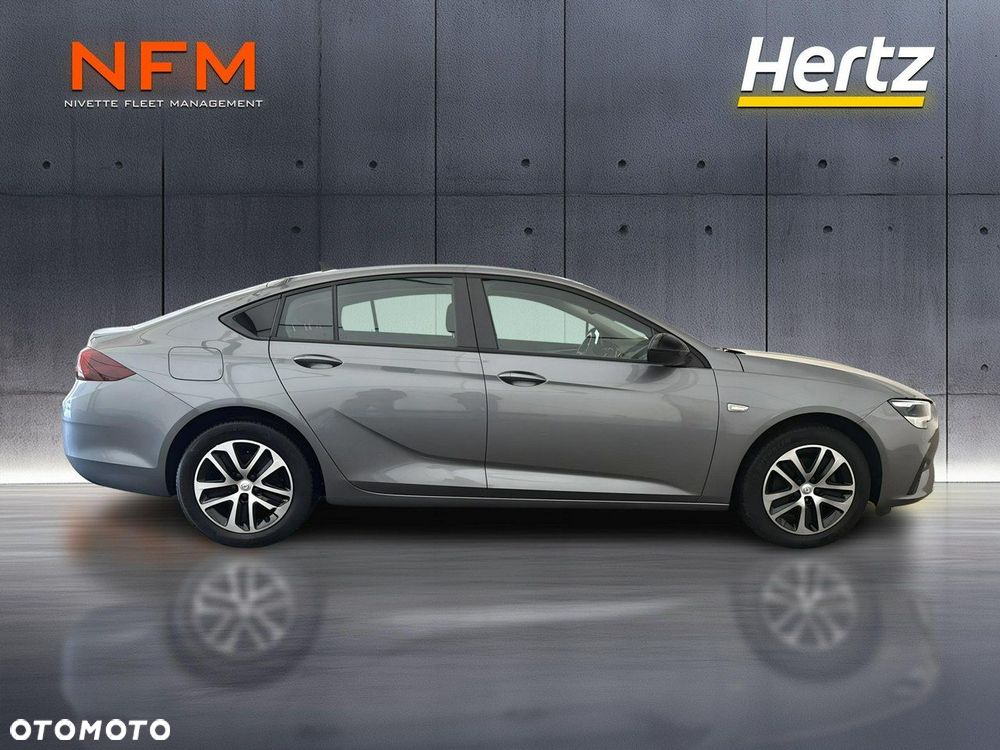 Opel Insignia - 8