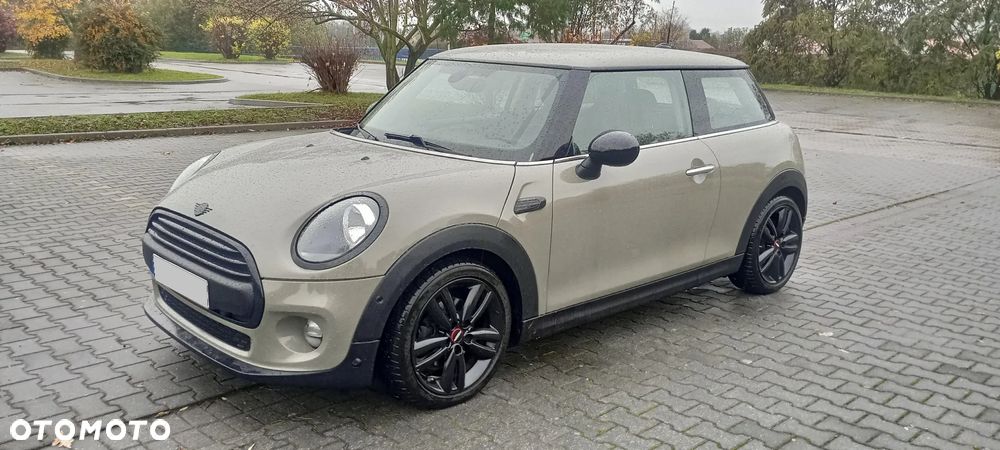 MINI ONE Essential Trim - 2