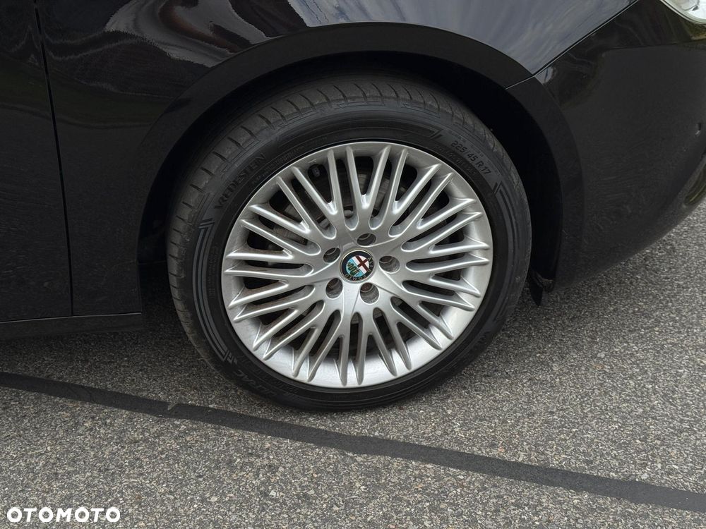 Alfa Romeo Giulietta 1.4 TB 16V Multiair Collezione - 19