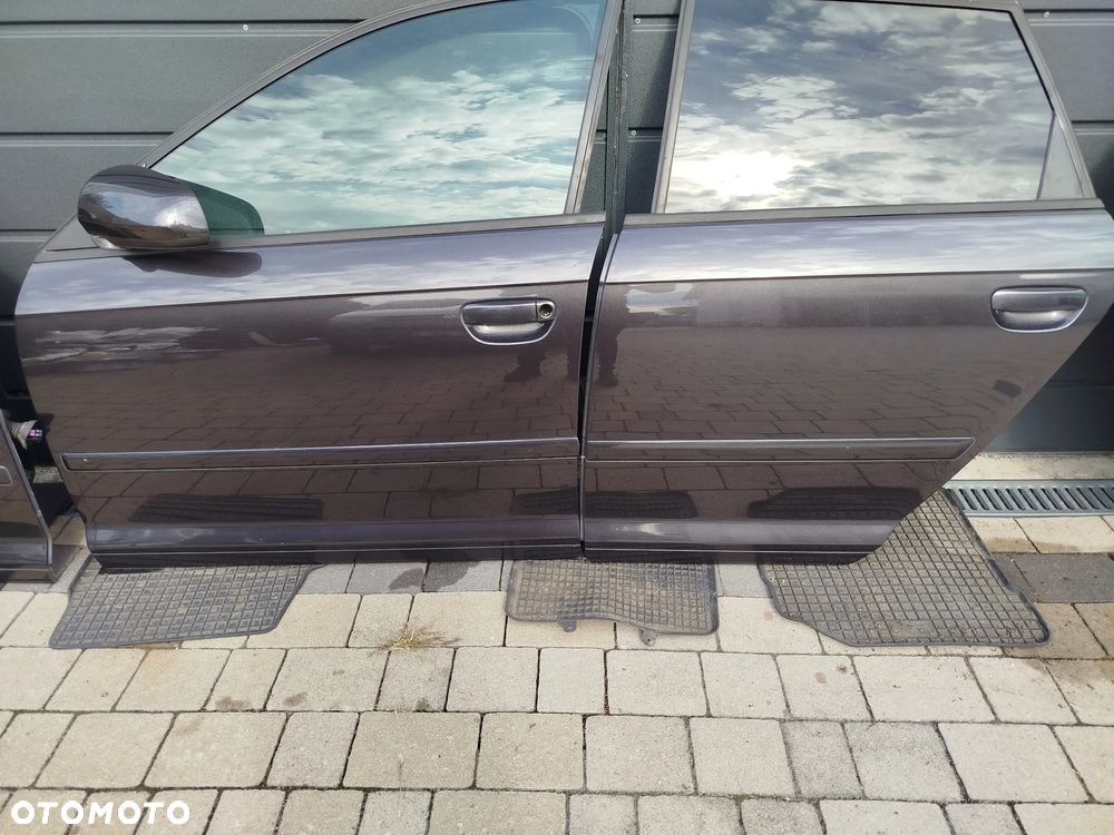 Audi A3 8P drzwi LZ7L wszystkie części - 2