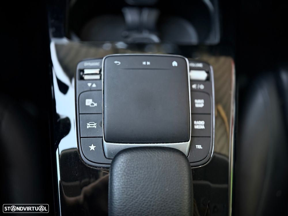 Mercedes-Benz CLA 180 d 8G-DCT Progressive - 17