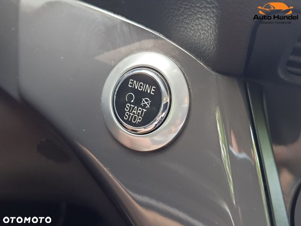 Ford Kuga 2.0 TDCi 4x2 Titanium - 23