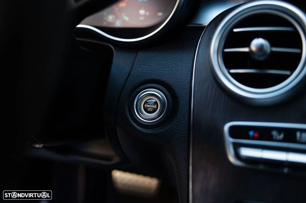 Mercedes-Benz C 300 de AMG Line - 22