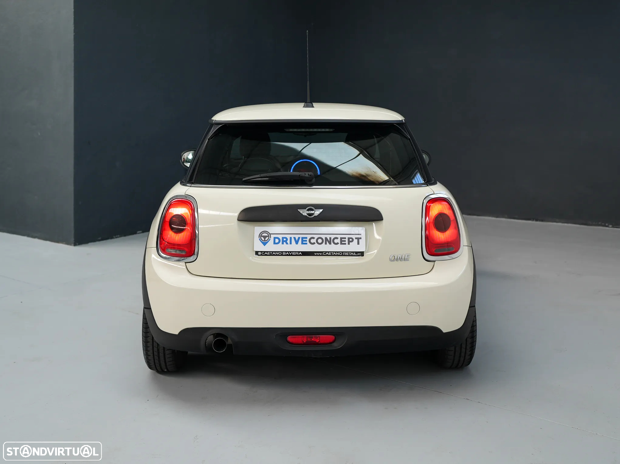 MINI 3 Portas One - 7
