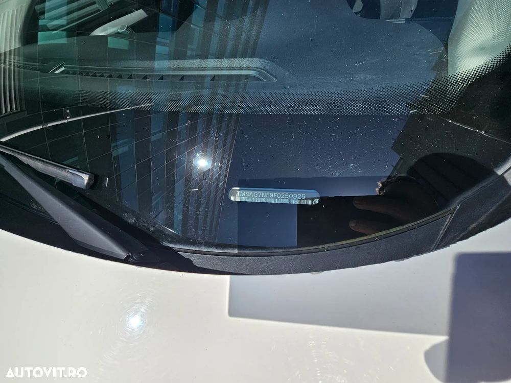 Skoda Octavia 1.6 TDI AMBITION - 14