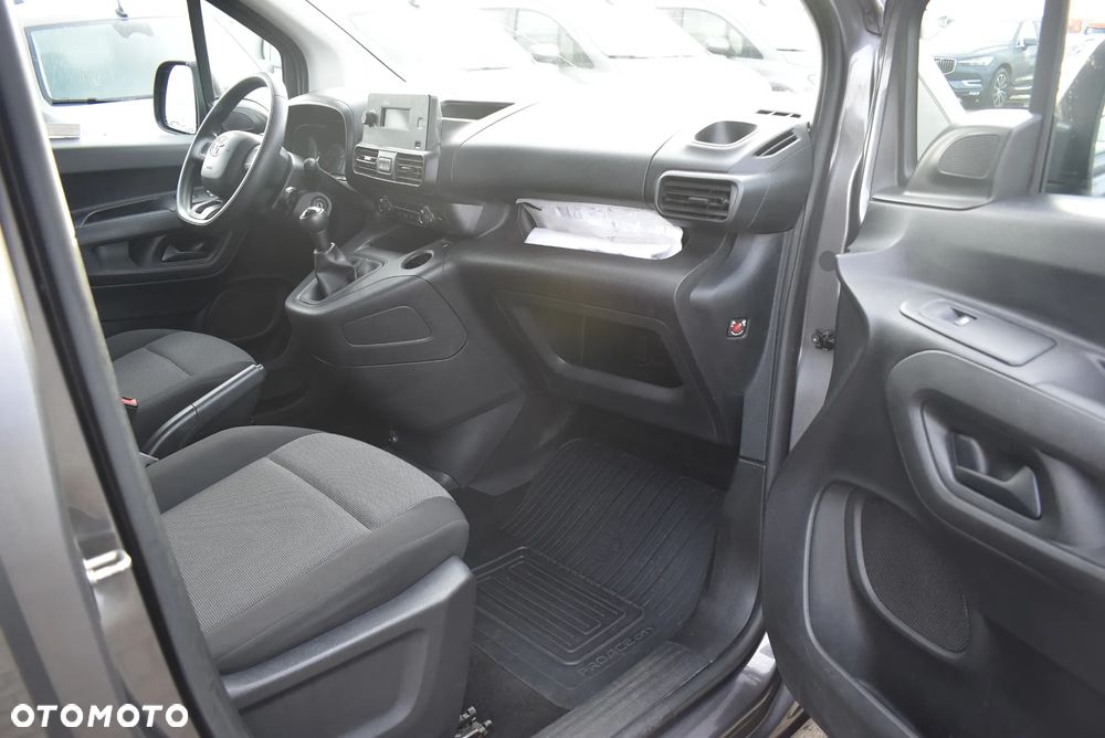 Toyota PROACE CITY 1.5 D-4D LONG - 15