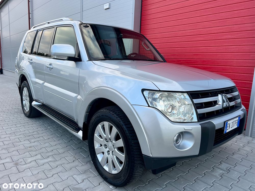 Mitsubishi Pajero 3.2 DI-D Automatik Instyle - 2